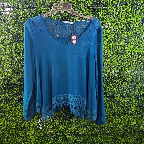Blue Lace Long Sleeve Top - Size S - Maurices - Picture 1 of 7